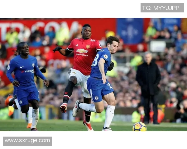 伯恩利与曼联激战正酣比分揭晓球迷热议精彩瞬间