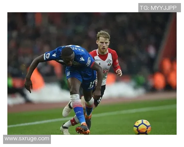 沙尔克04客场大捷，击败法兰克福，德甲征程再添硕果