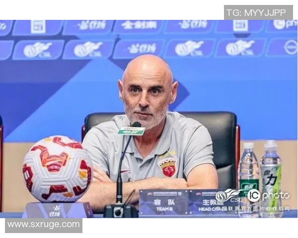 穆斯卡特强调专注明天比赛不考虑中超冠军争夺战