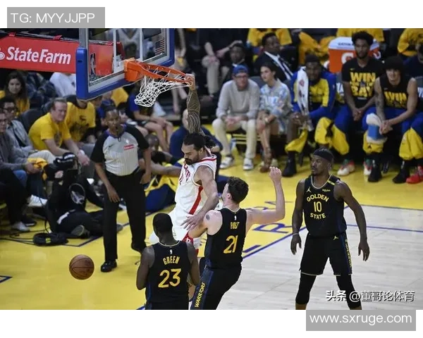 今天NBA勇士对火箭精彩比赛视频回顾及精彩瞬间分析